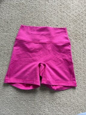 FLEO shorts